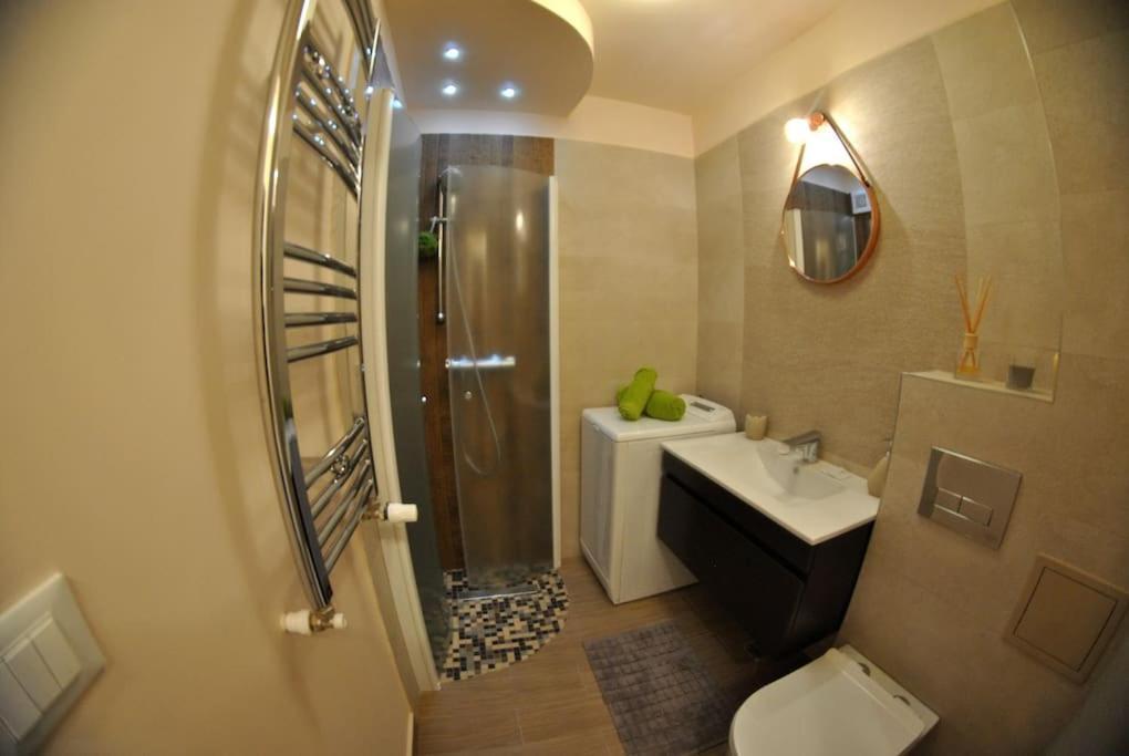 Modern & Central Apartment In North Of Bükreş Dış mekan fotoğraf