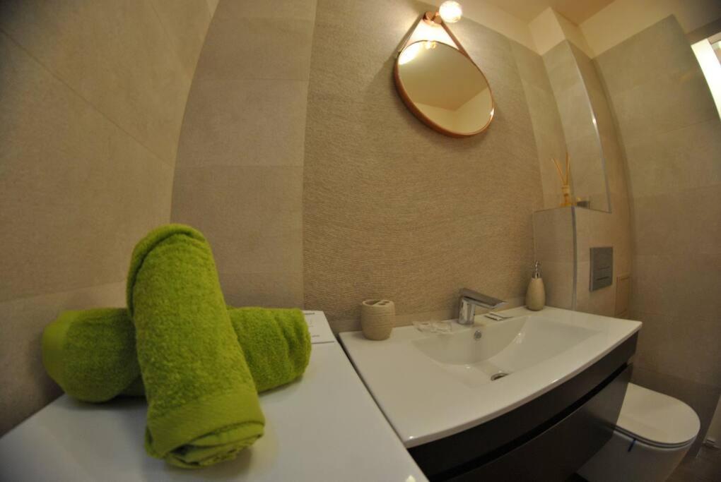 Modern & Central Apartment In North Of Bükreş Dış mekan fotoğraf